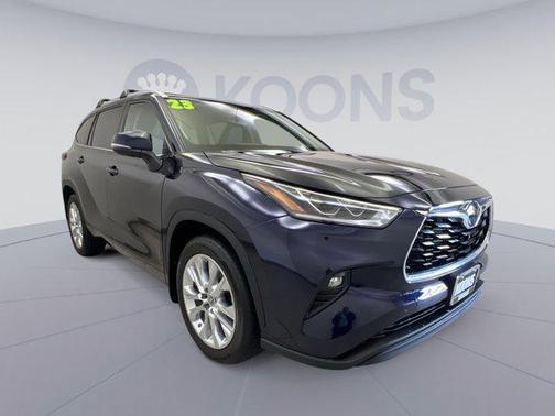 2022 Toyota Highlander Limited