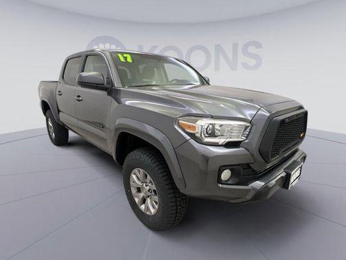 2017 Toyota Tacoma SR5