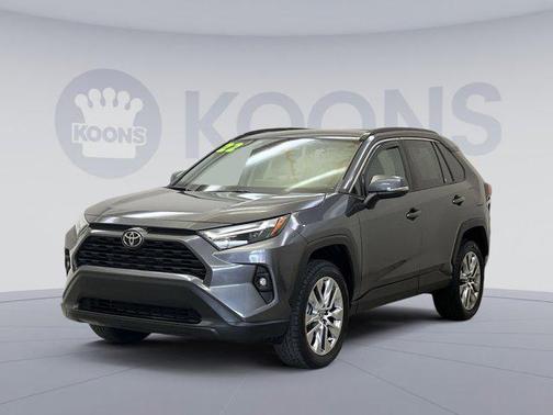 2022 Toyota RAV4 XLE Premium