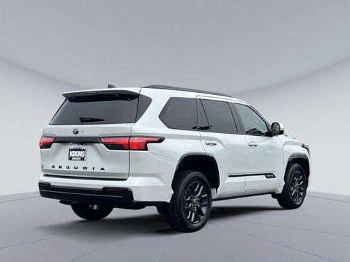 Wind Chill Pearl 2023 Toyota Sequoia SR5