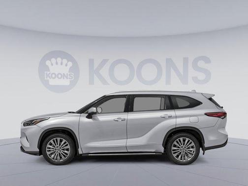 2025 Toyota Highlander Hybrid Platinum