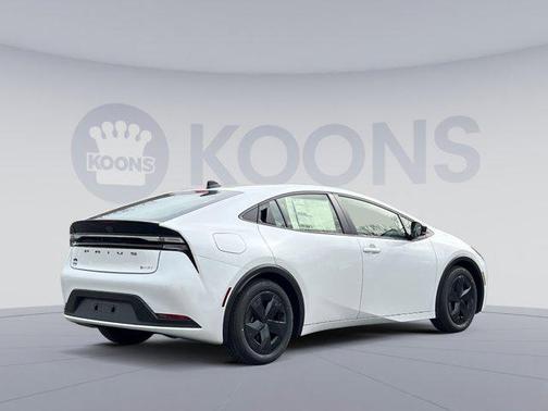 Wind Chill Pearl 2026 Toyota Prius Plug-In Hybrid SE