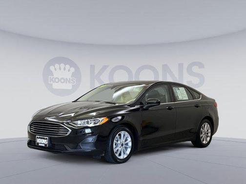 2020 Ford Fusion SE