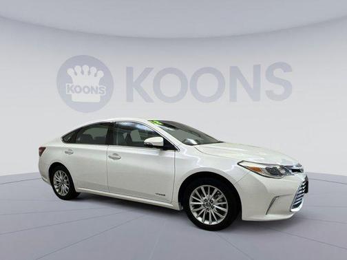 2018 Toyota Avalon Hybrid Limited