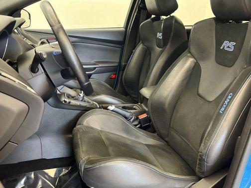 2016 Ford Focus RS Base