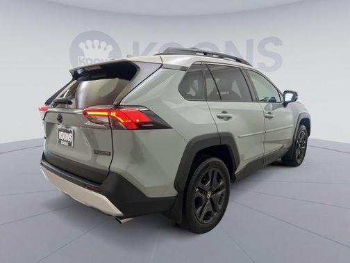 2023 Toyota RAV4 Adventure