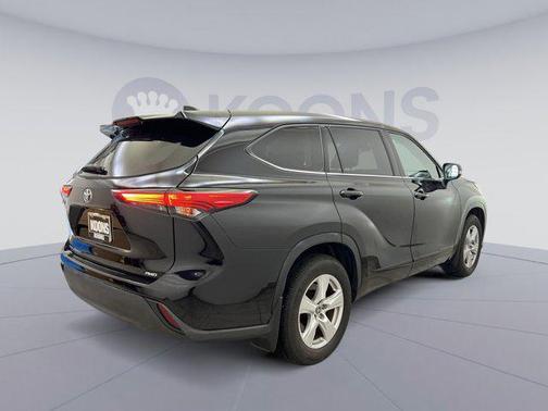 2021 Toyota Highlander L