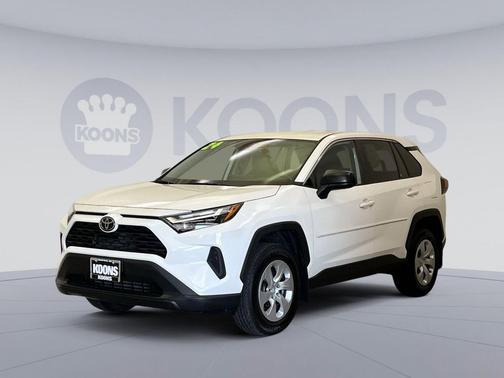 Ice Cap 2024 Toyota RAV4 LE