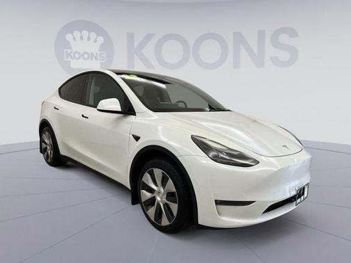 2023 Tesla Model Y Long Range Dual Motor All-Wheel Drive