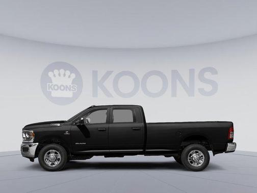 Diamond Black Crystal Pearlcoat 2022 RAM 2500 Limited Crew Cab 4x4 6'4' Box