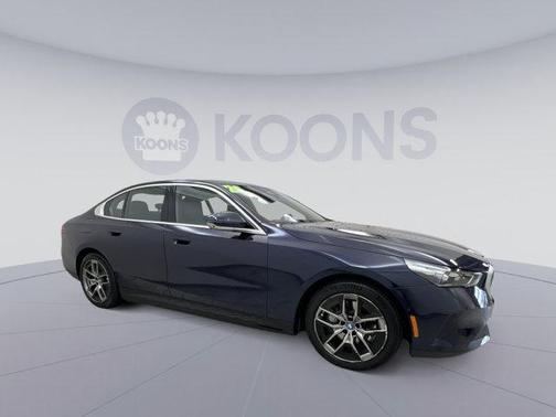 2025 BMW i5 xDrive40