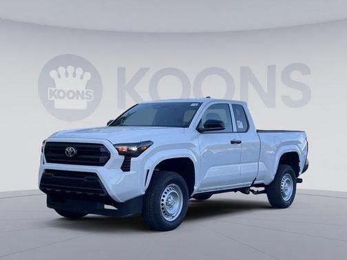 2025 Toyota Tacoma SR