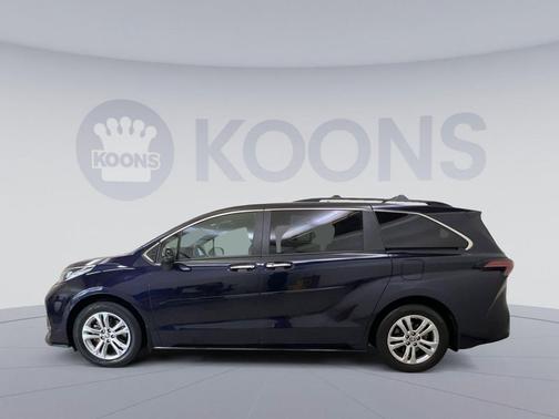 Blueprint 2023 Toyota Sienna XSE 7 Passenger