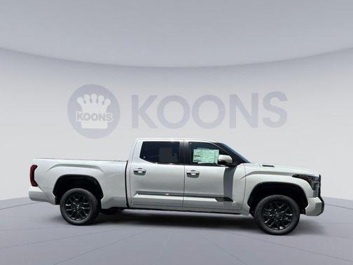 2025 Toyota Tundra Hybrid Platinum