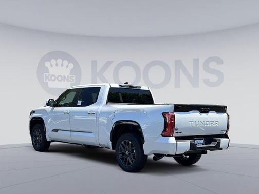 2025 Toyota Tundra Hybrid Platinum