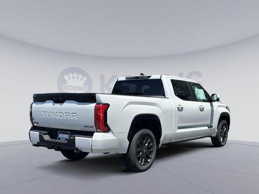 2025 Toyota Tundra Hybrid Platinum