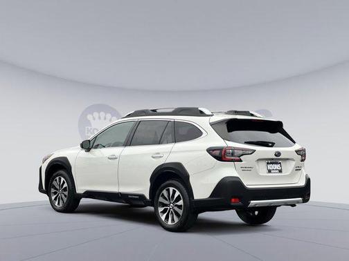 2023 Subaru Outback Touring XT