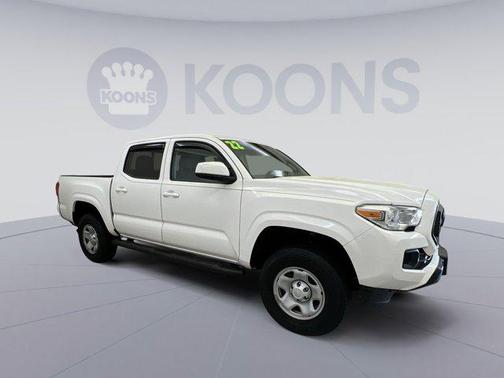 2022 Toyota Tacoma SR