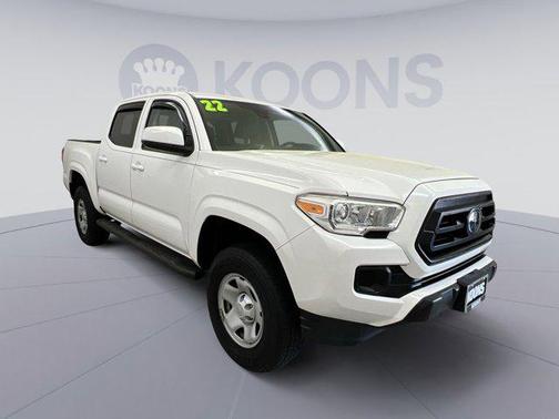 2022 Toyota Tacoma SR