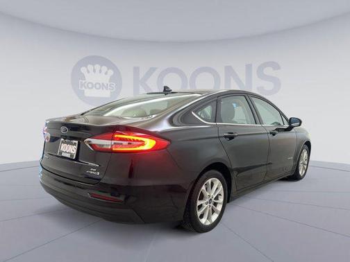 2019 Ford Fusion Hybrid SE