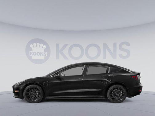 2022 Tesla Model 3 Standard Range