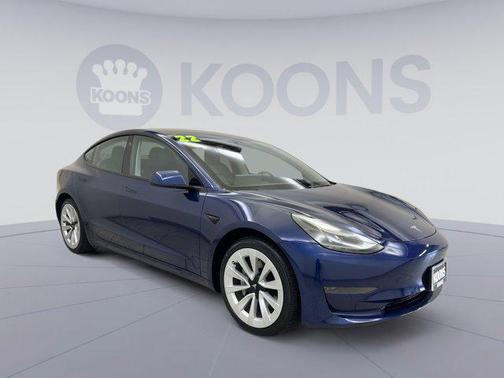 2022 Tesla Model 3 Standard Range