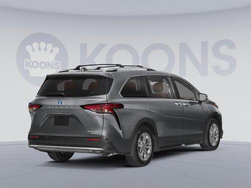2025 Toyota Sienna Platinum 7 Passenger