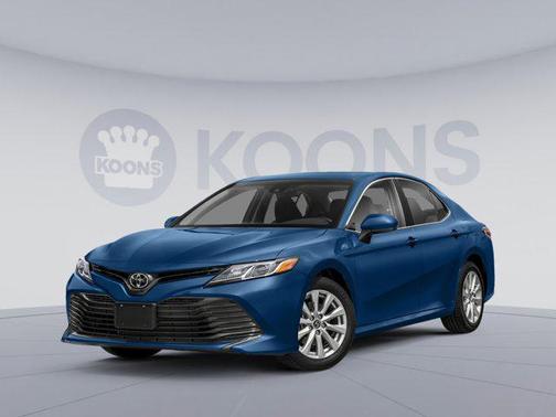 Blue Streak Metallic 2019 Toyota Camry LE