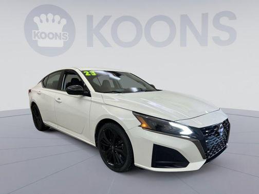 2023 Nissan Altima SR FWD