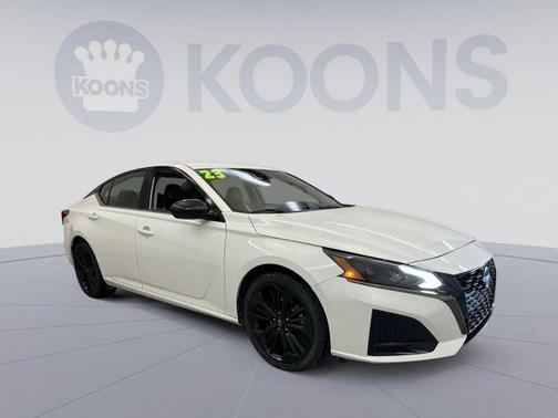 2023 Nissan Altima SR FWD