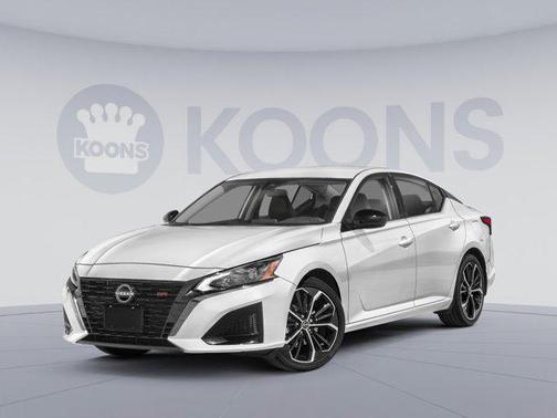 2023 Nissan Altima SR FWD