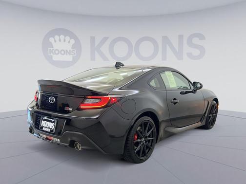 Raven 2026 Toyota GR86 Premium
