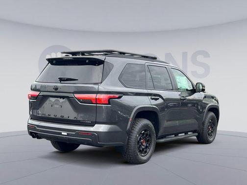 2025 Toyota Sequoia Base