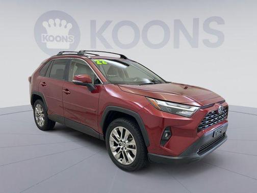 2022 Toyota RAV4 XLE Premium