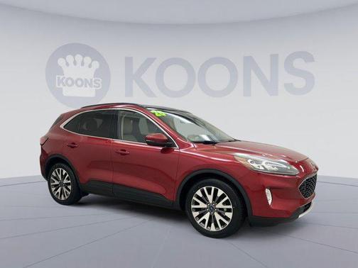 2020 Ford Escape Titanium