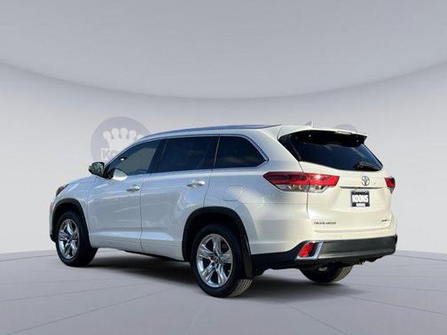 Blizzard Pearl 2017 Toyota Highlander Limited