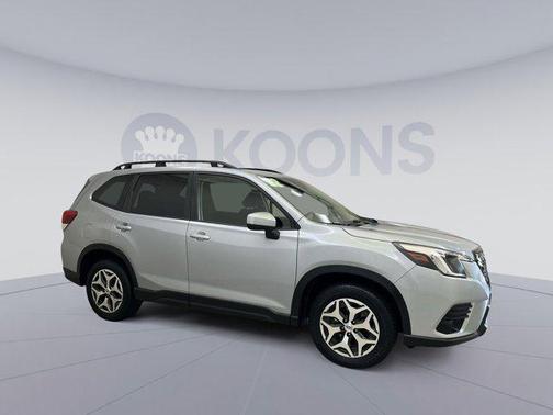 2022 Subaru Forester Premium