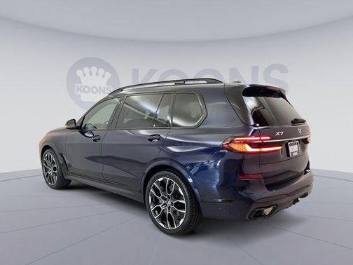 2023 BMW X7 xDrive40i