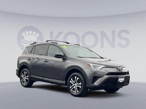 2016 Toyota RAV4 LE