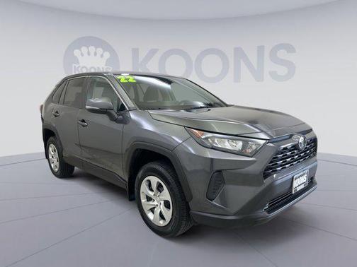 2022 Toyota RAV4 LE
