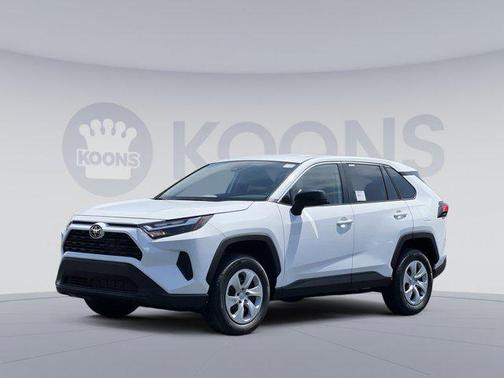 2025 Toyota RAV4 LE