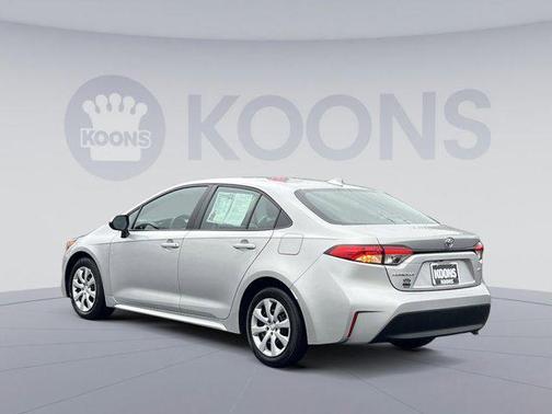 Classic Silver Metallic 2024 Toyota Corolla LE