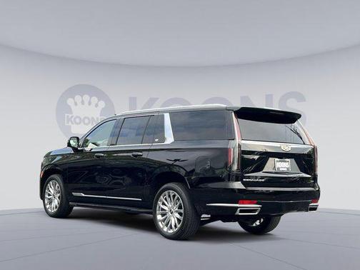 2022 Cadillac Escalade ESV Premium Luxury