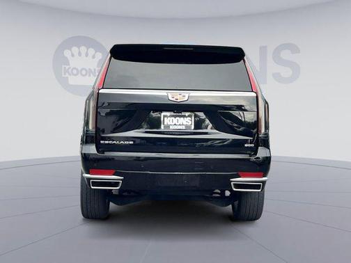 2022 Cadillac Escalade ESV Premium Luxury
