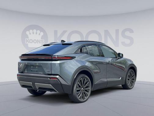 Overcast 2026 Toyota C-HR XSE