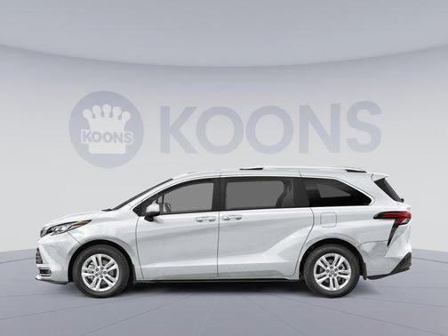 2025 Toyota Sienna Limited 7-Passenger