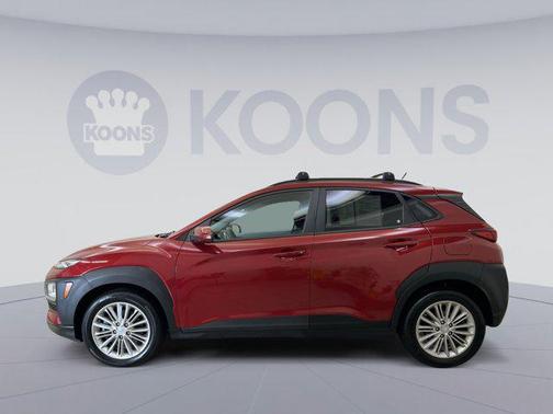 2021 Hyundai KONA SEL