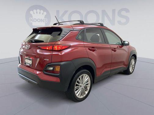 2021 Hyundai KONA SEL