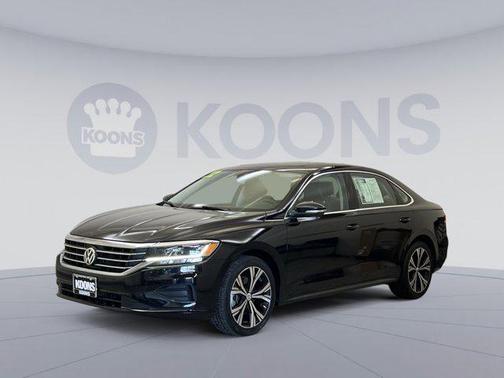2022 Volkswagen Passat 2.0T SE