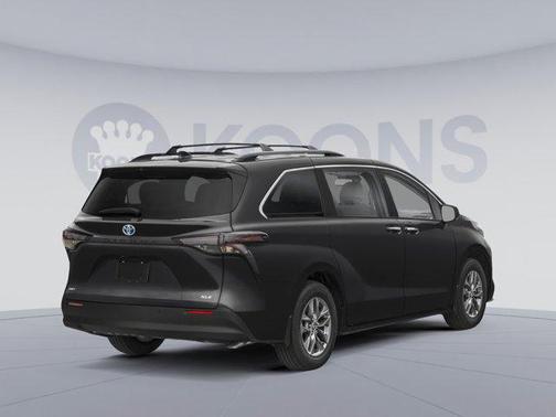 2025 Toyota Sienna XLE